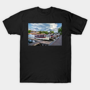 Moorings at Henley on Thames T-Shirt